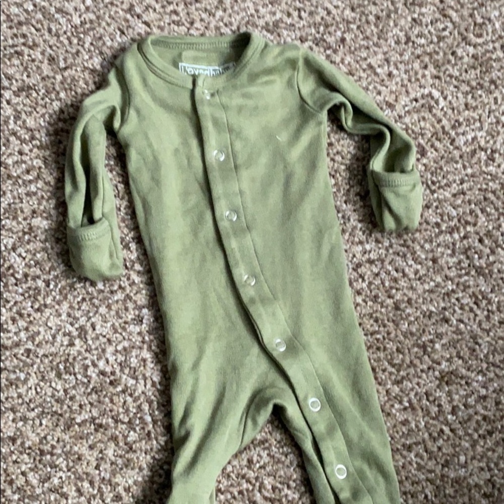 0-3 button organic footie